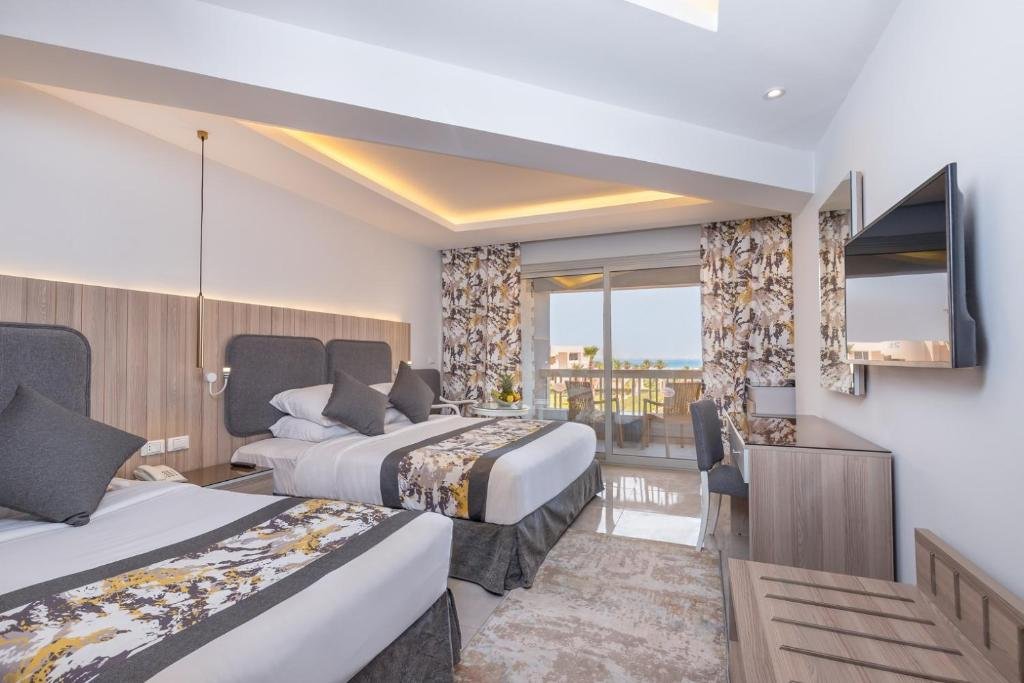 Long Beach Resort Hurghada9