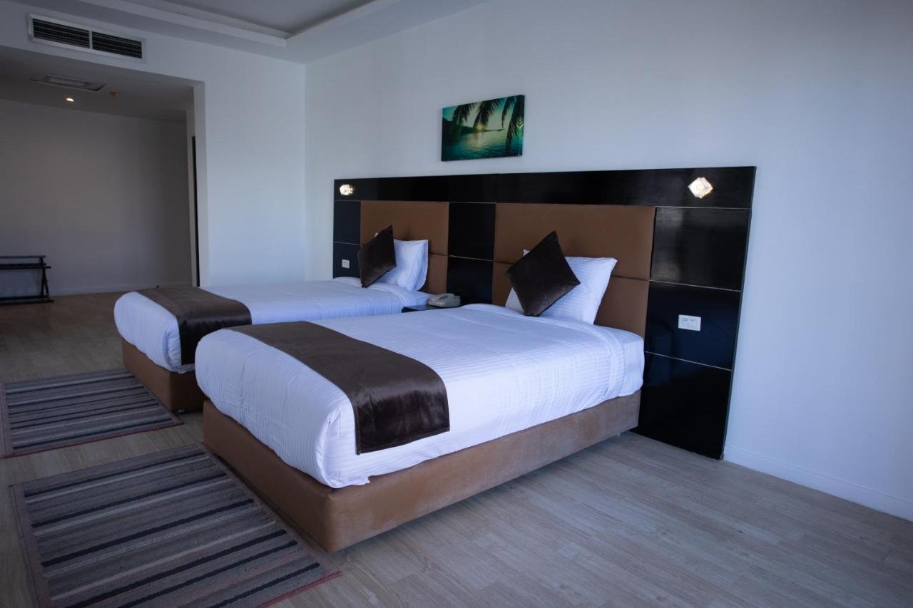 Waves La Rose Hotel (Families Only)3